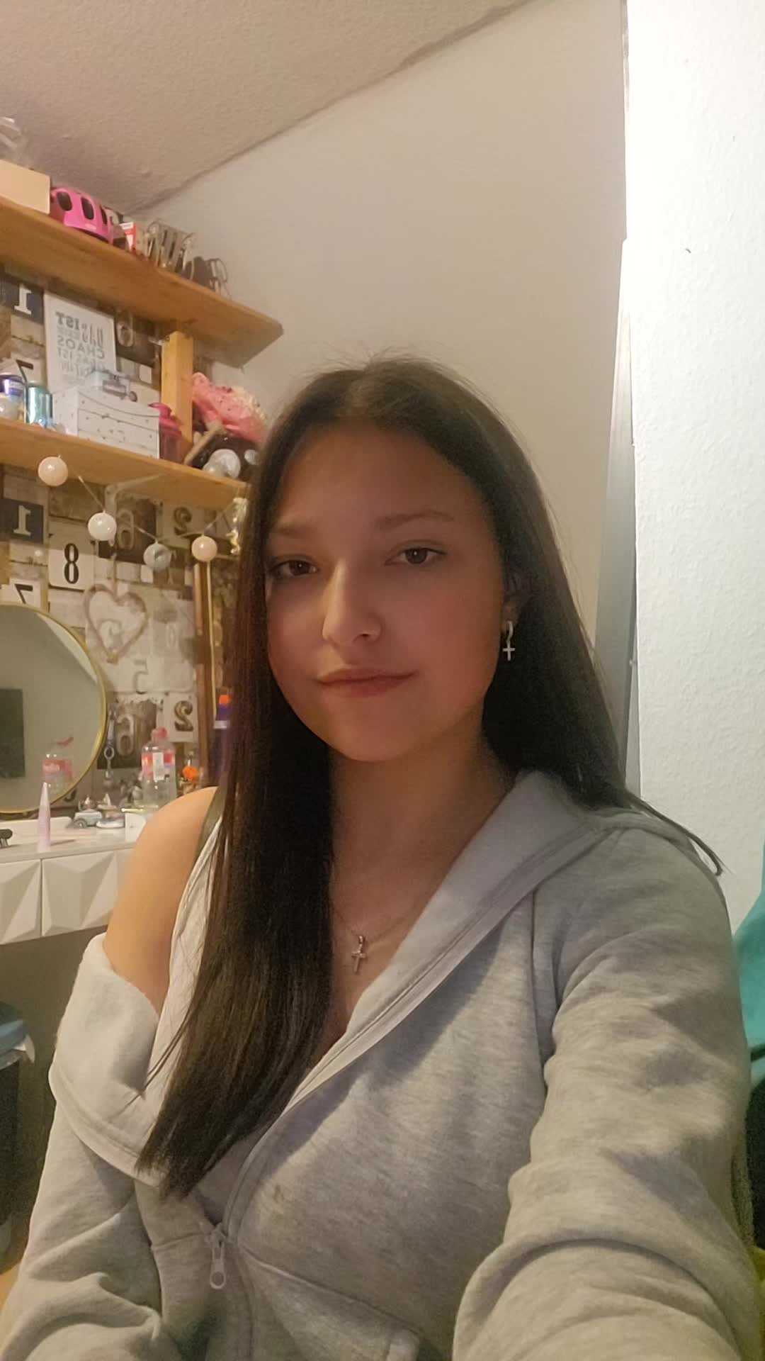 @Linamarieengelien