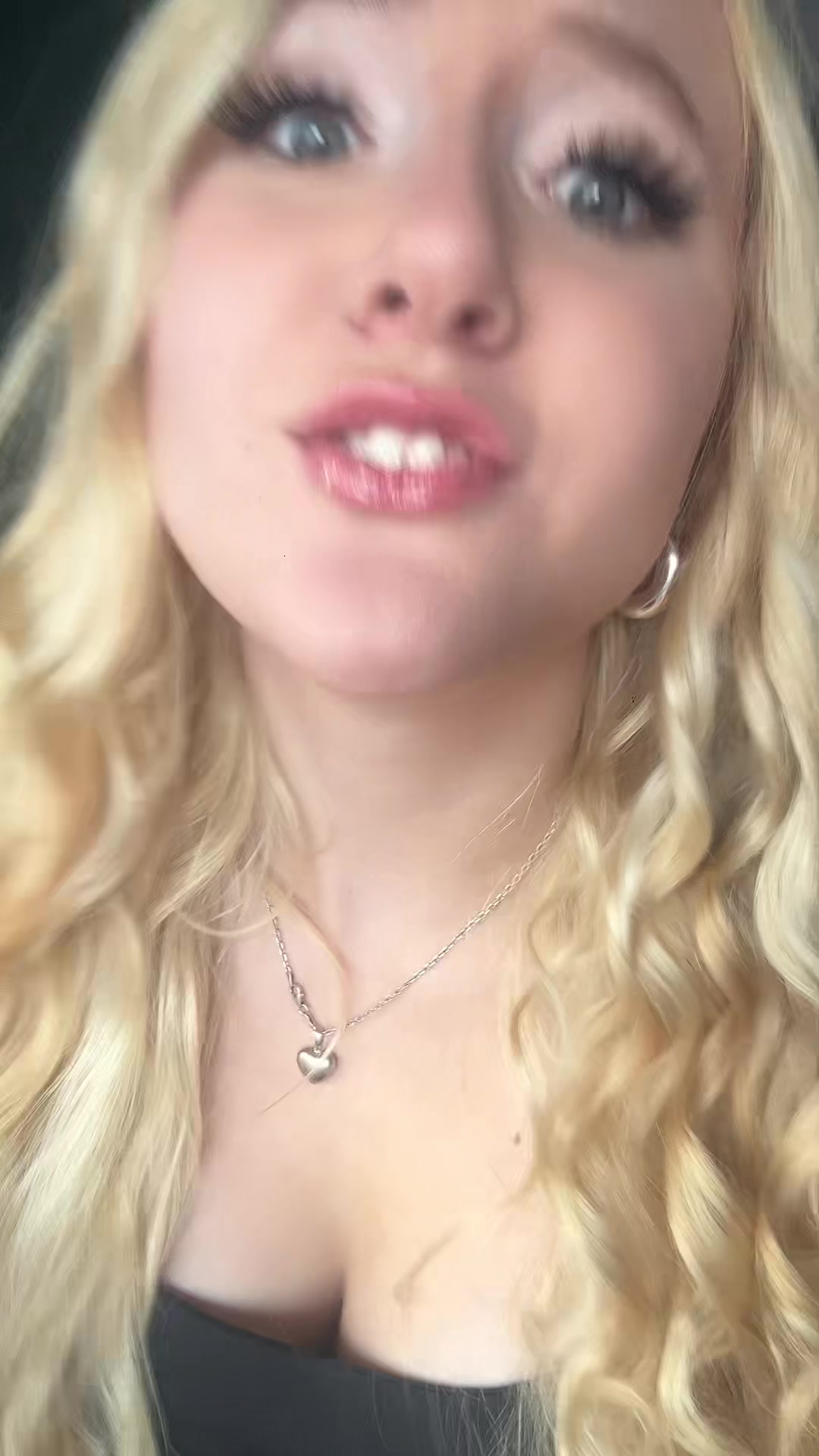@Anna🏴🚩