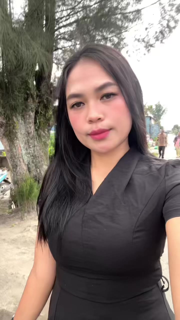@Cewek pom🤪