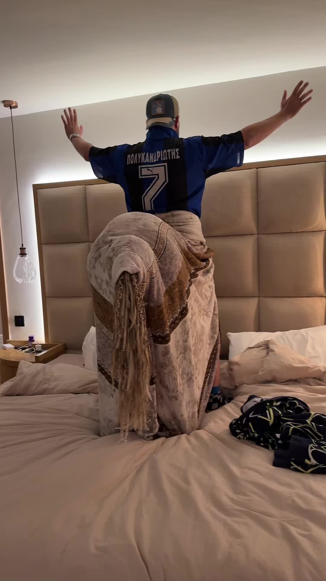 @Stavros Polikadrioti