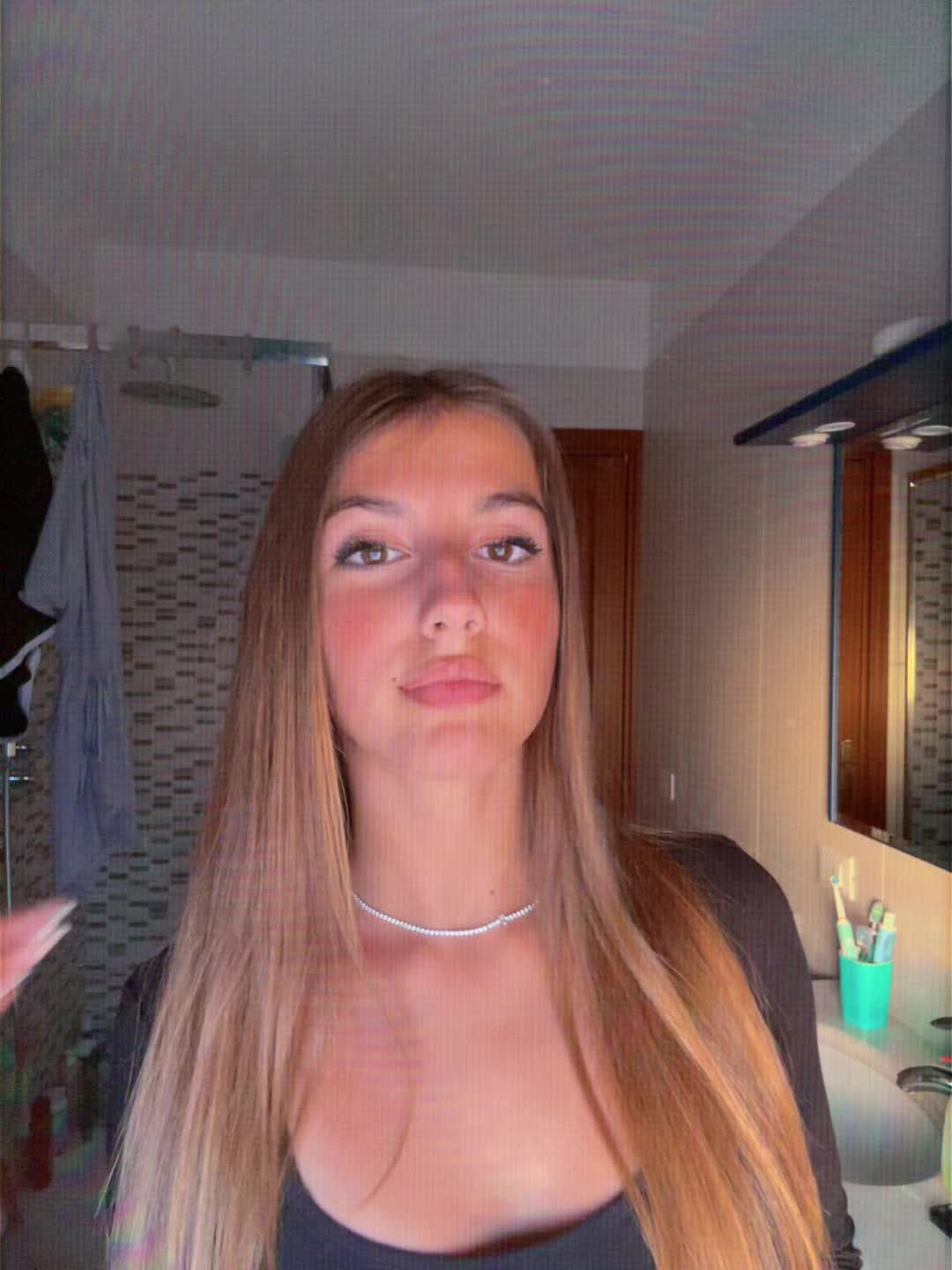 @nicoleper_2
