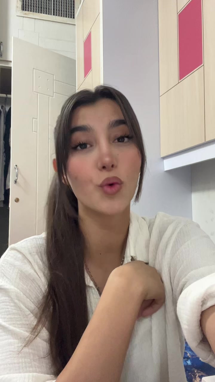 @Saniiii