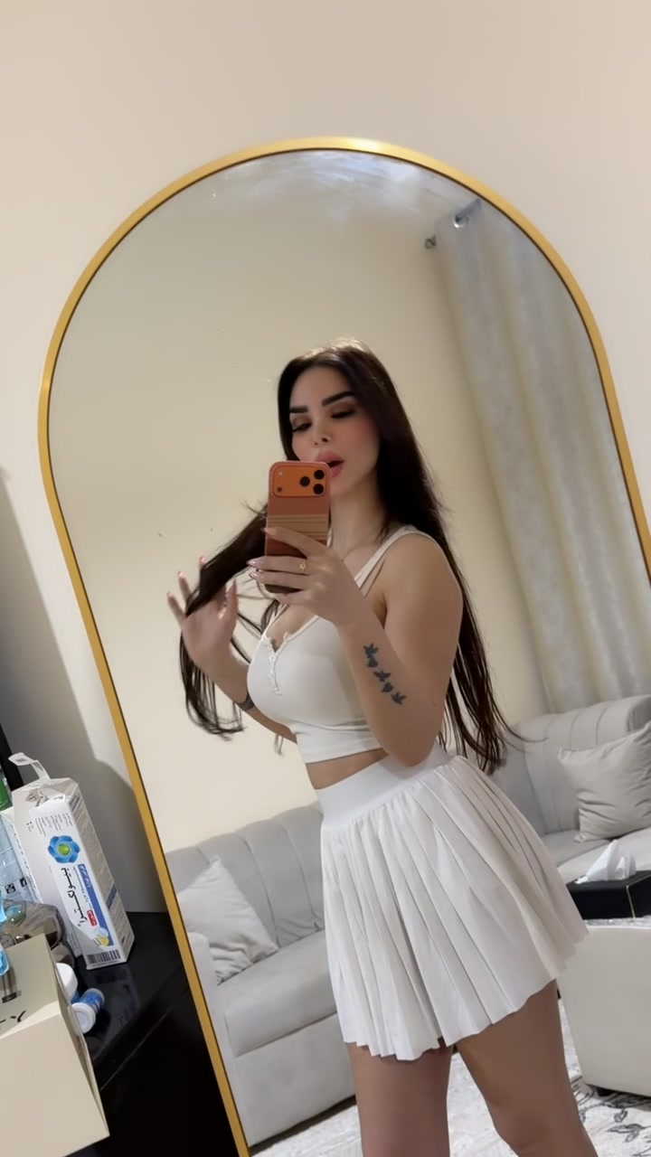 @Naya Zareq