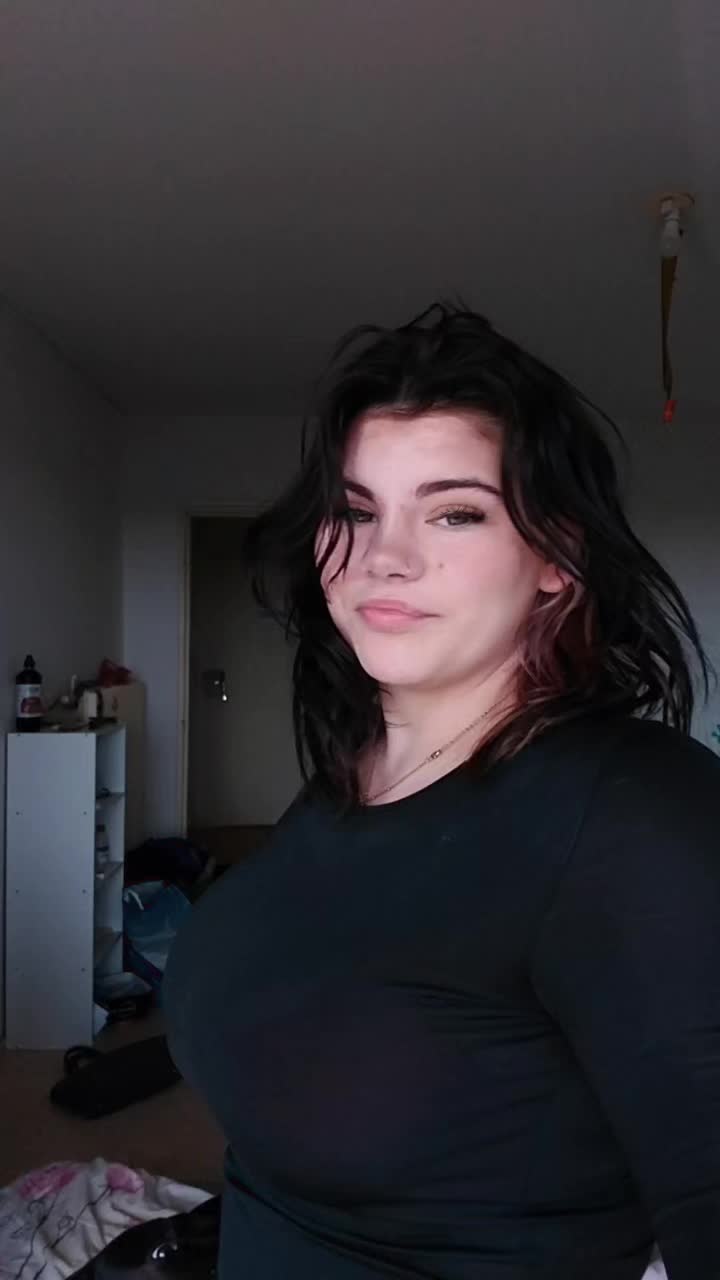 @e_cdy49k