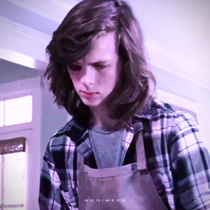 @𝐍𝐞𝐥𝐲🧟♀️🎀