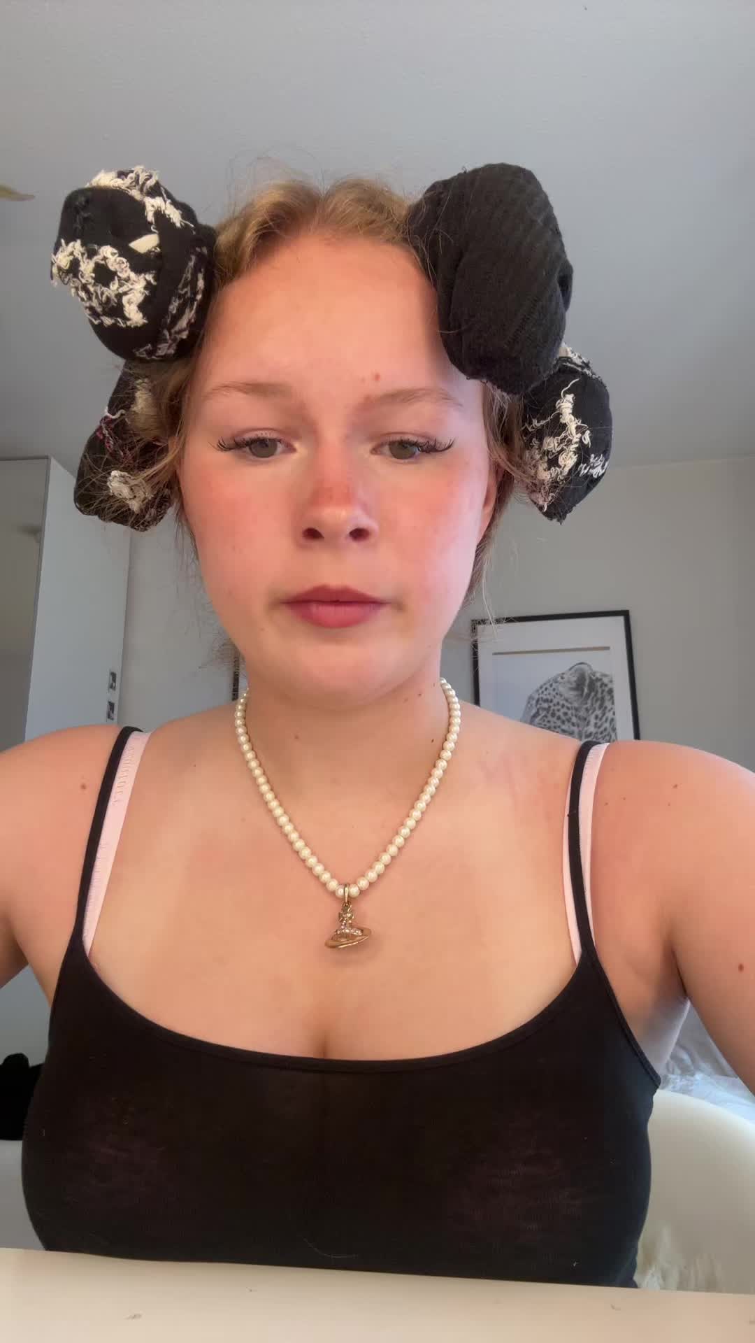 @nicole