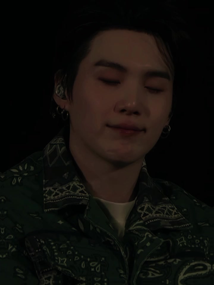 @✰ཽ𝙈𝙧_𝙠𝙞𝙢🚬