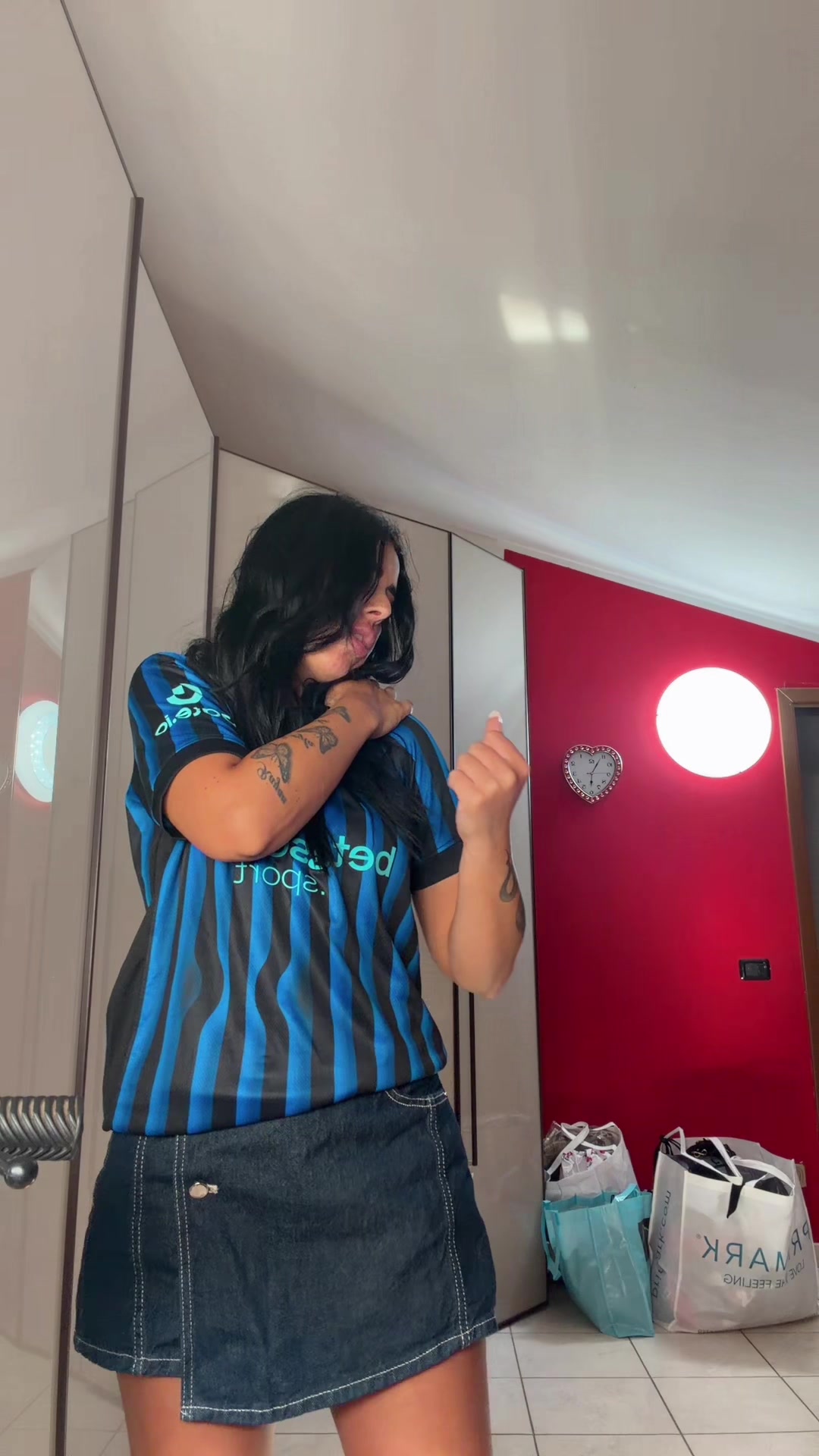 @Glendy⚫️🔵