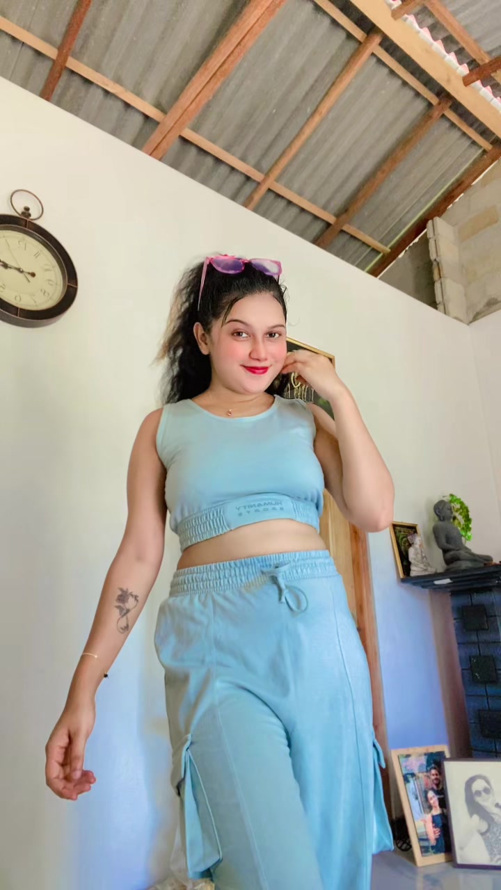@👸Hashini bandara👸