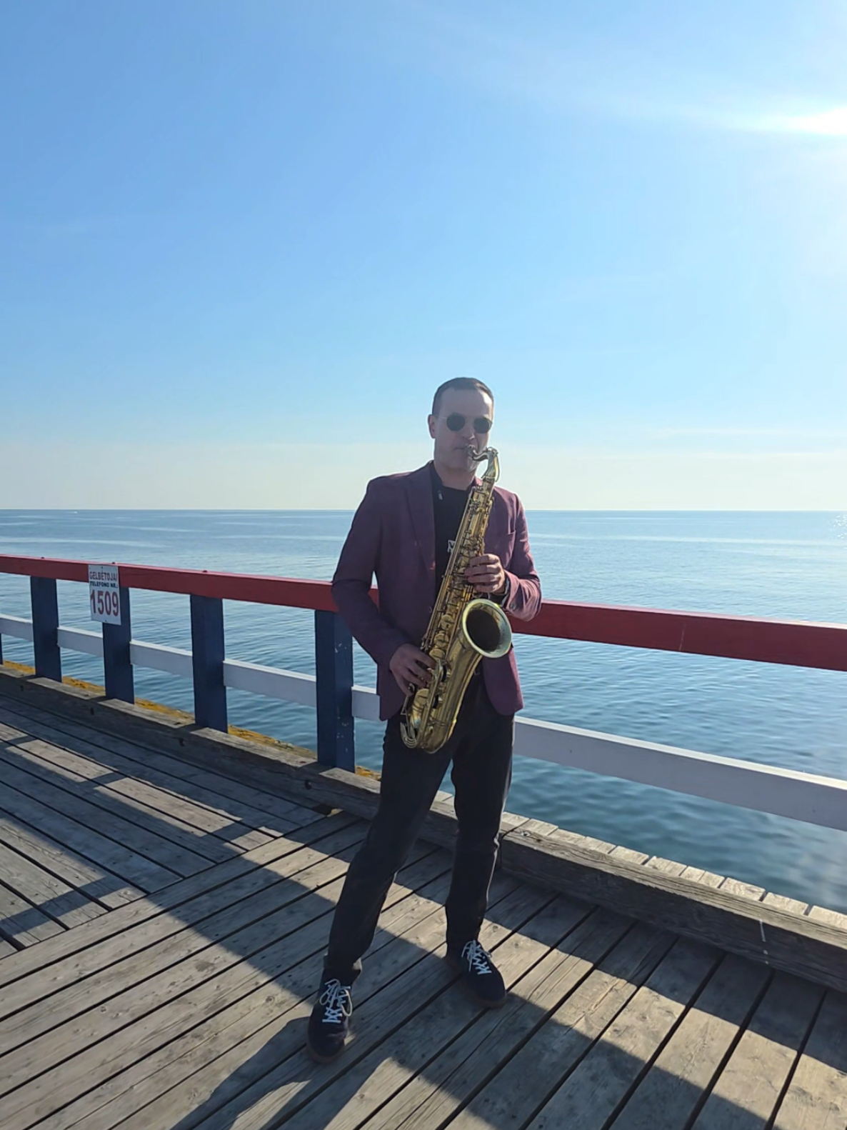 @Juozas Kuraitis Saxophonist