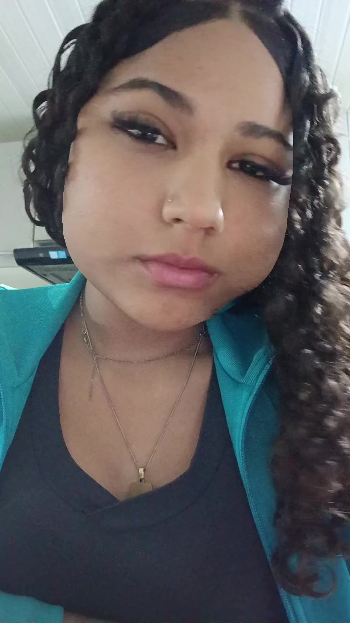 @Tainá🩷🩷