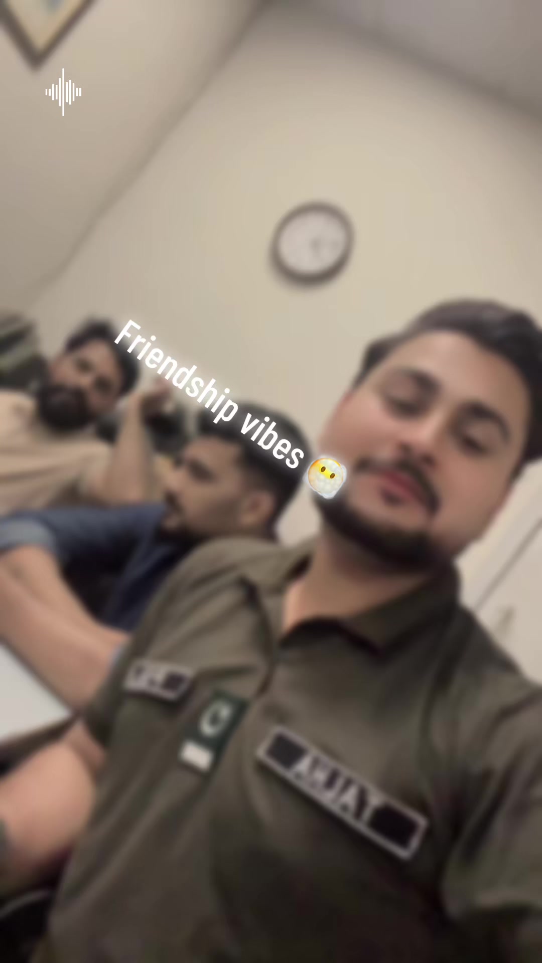 @Sharrybabu🙂🫣