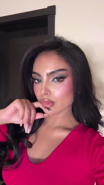 @bella