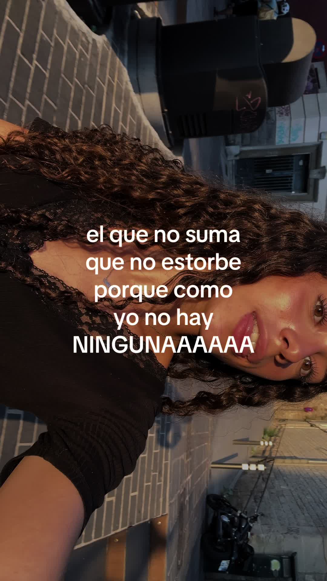 @chachipistachi__