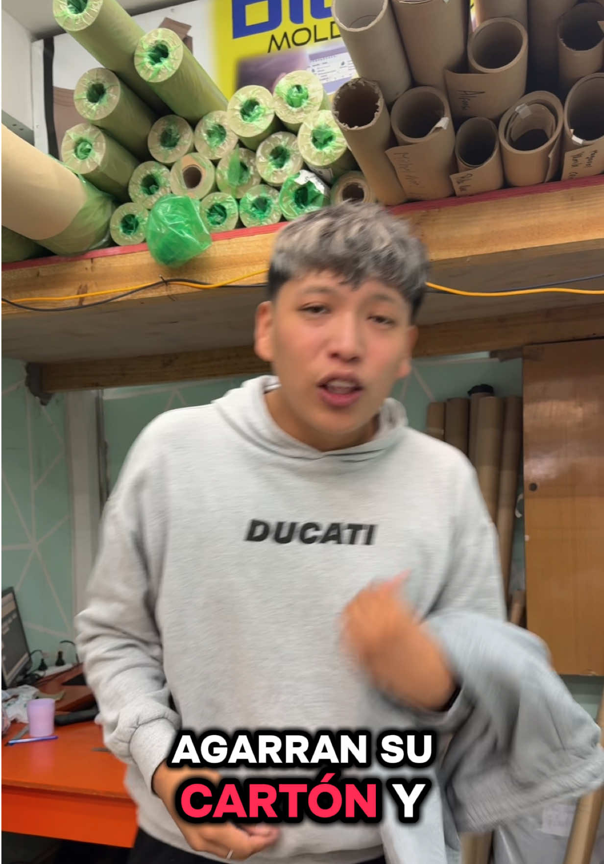 @yamil.mol