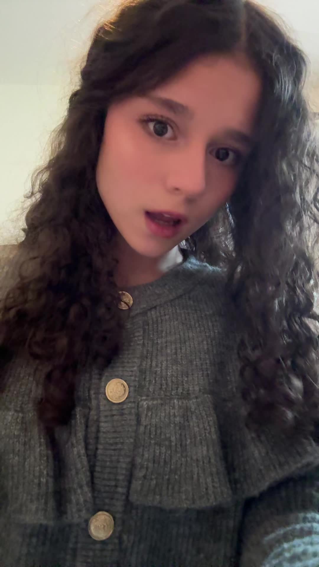 @🦄