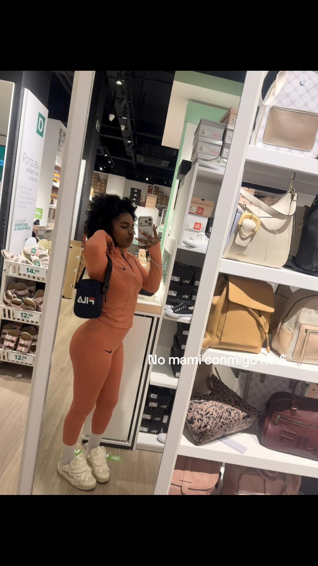 @Marianyeli- la negrita 🖤
