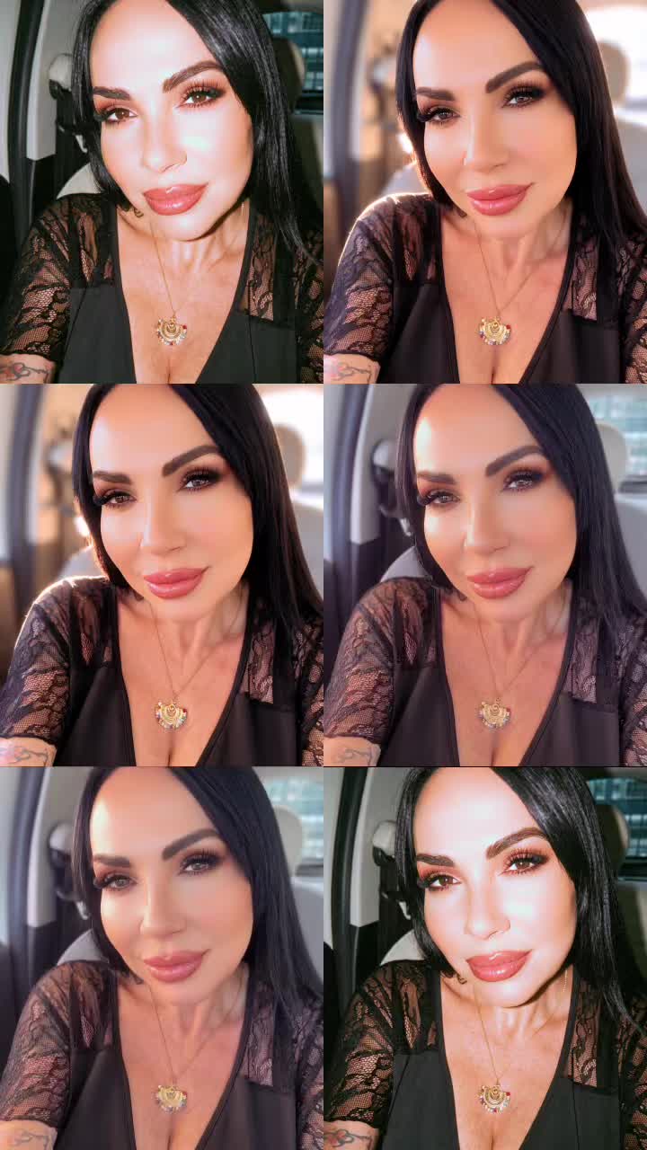 @Laura Barneschi