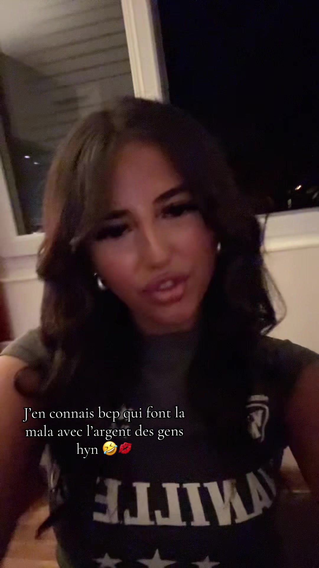 @🖕🏼🌍