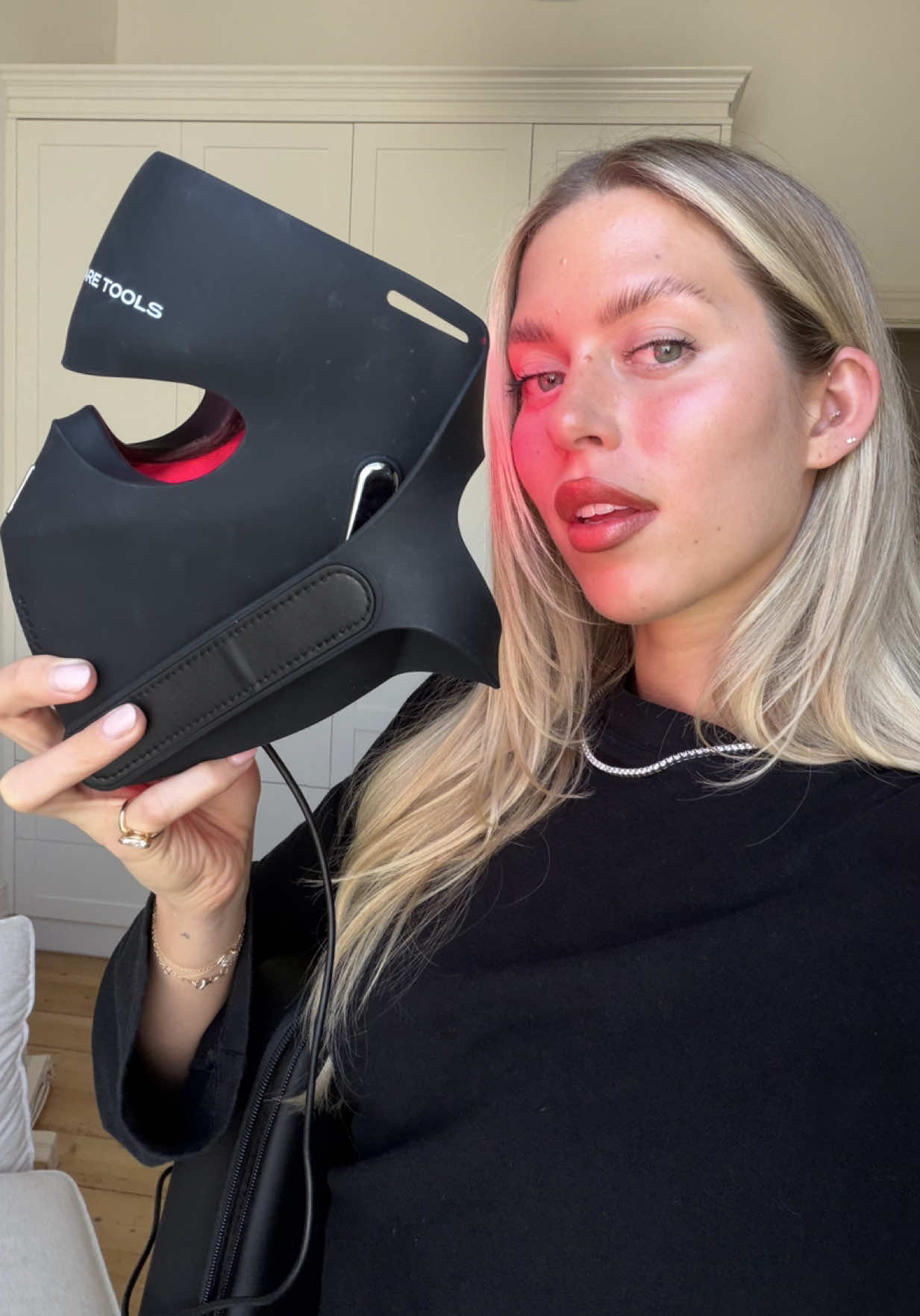 @The Skincare Tools