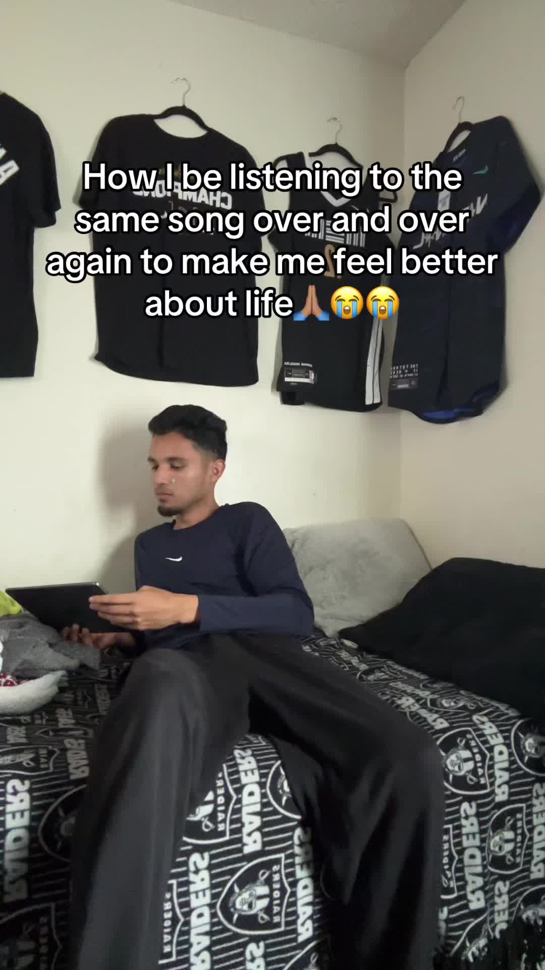 @Isaiah✦