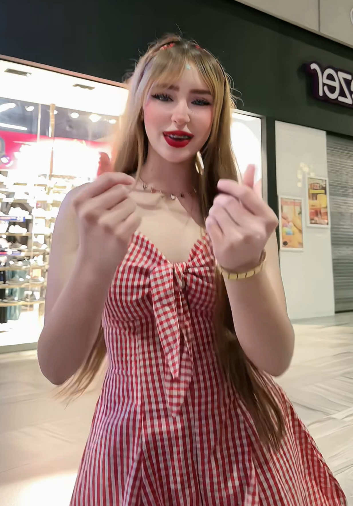 @𝐀𝐧𝐚𝐡𝐢 𝐫𝐞𝐲𝐧𝐚🫰🏻