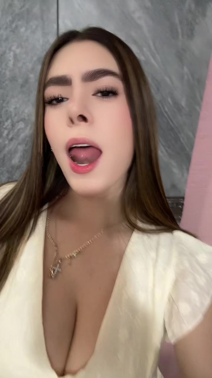 @BRI.🎀✨