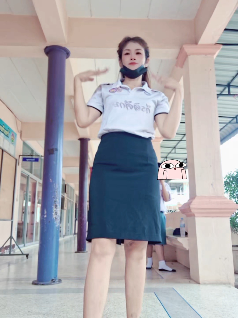 @ลูกสาวหล่า