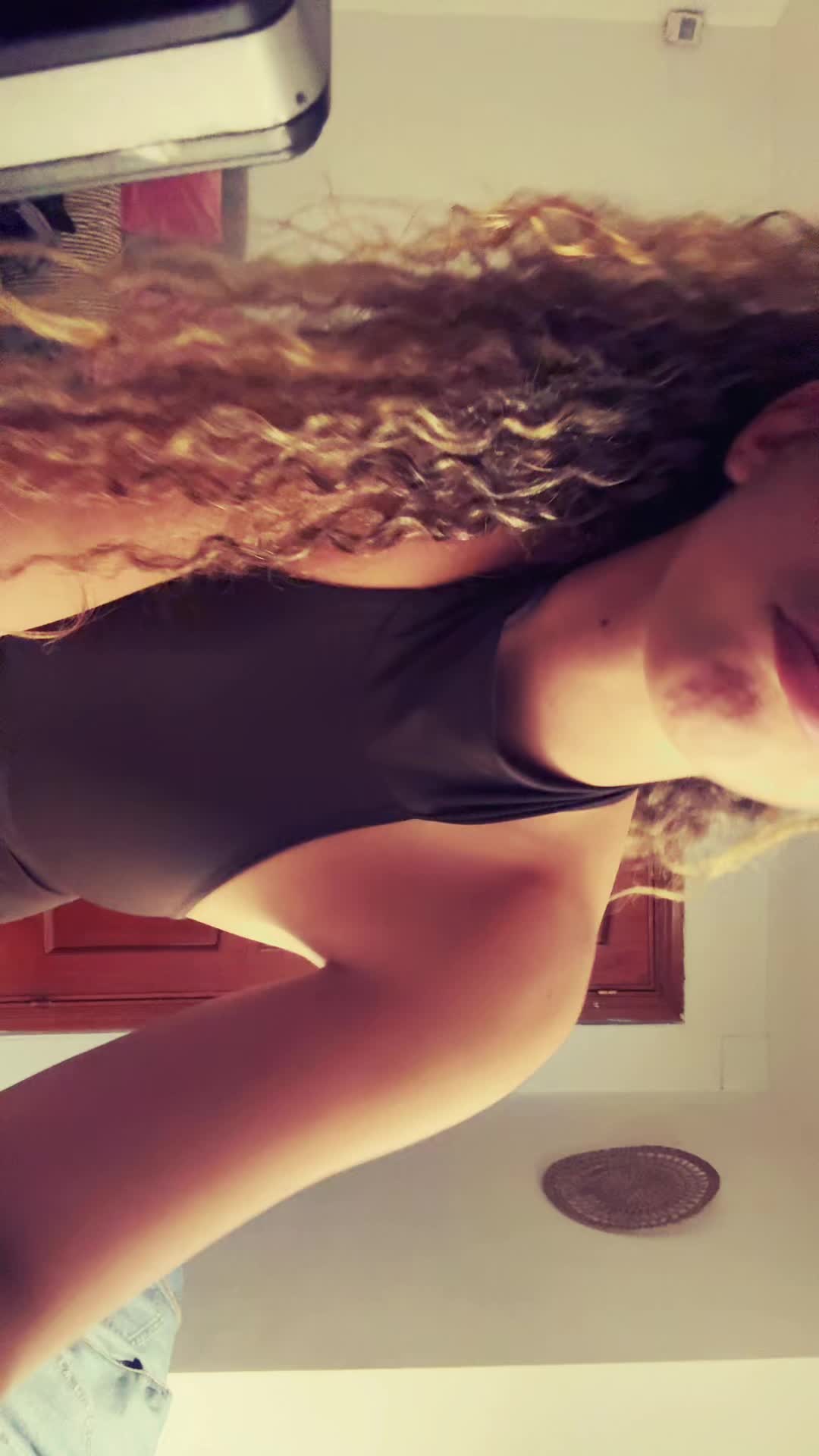 @🥂💫🪩🐆