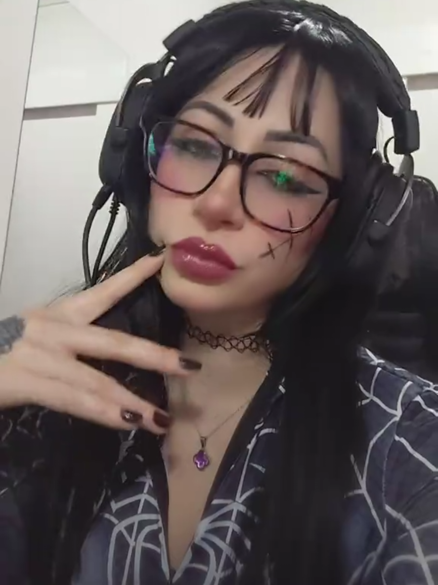 @toxiicmoon