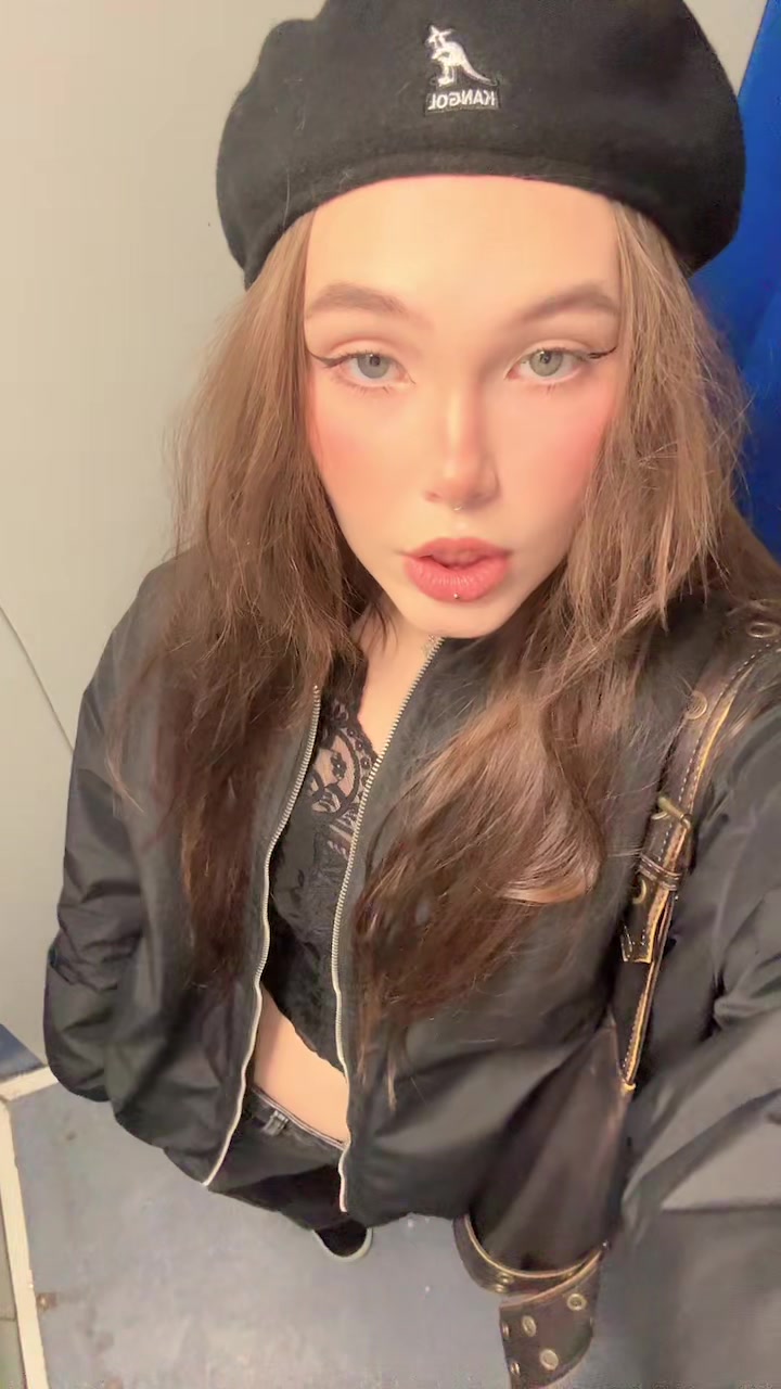 @??????