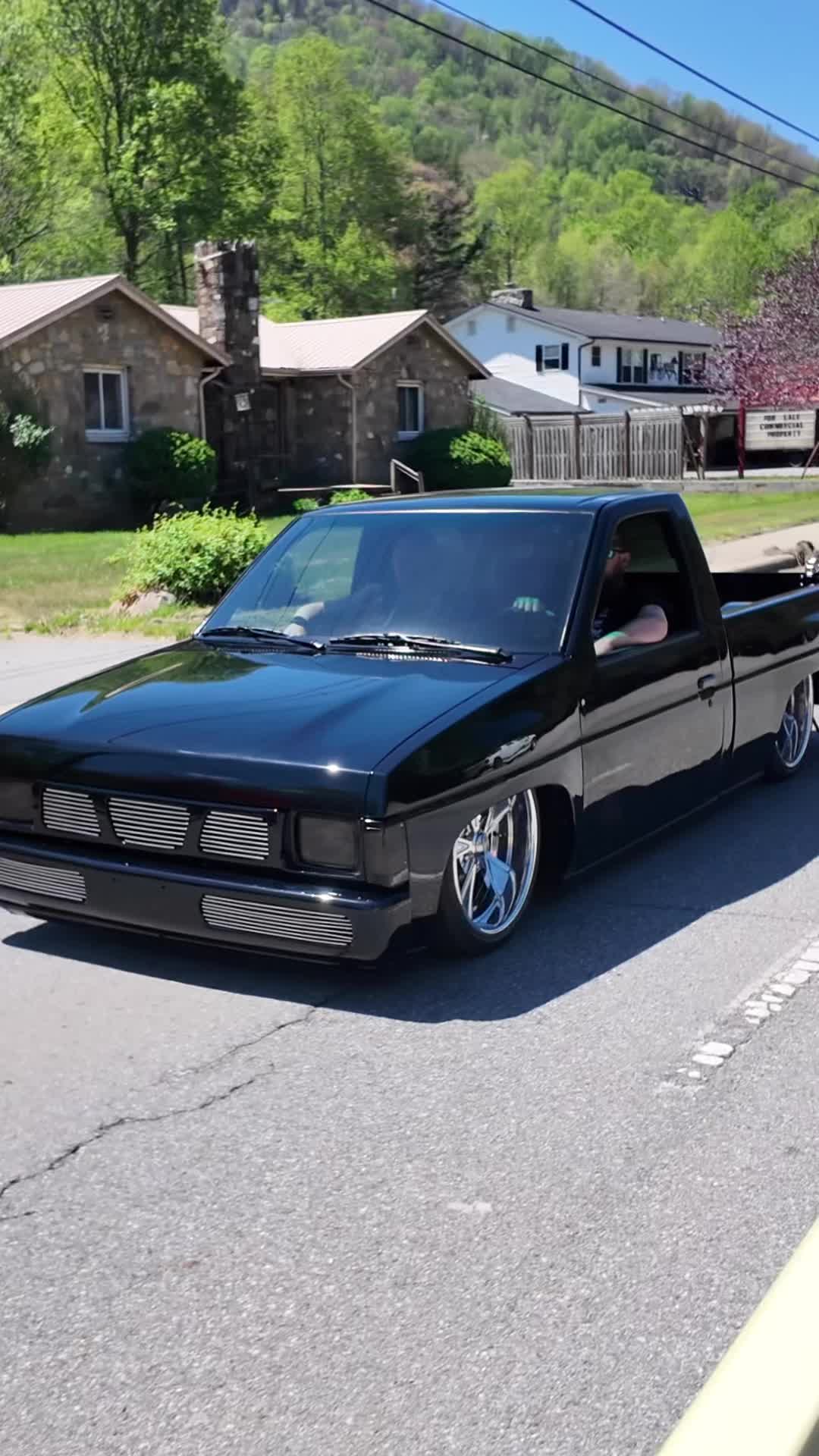 @Slammed_Media