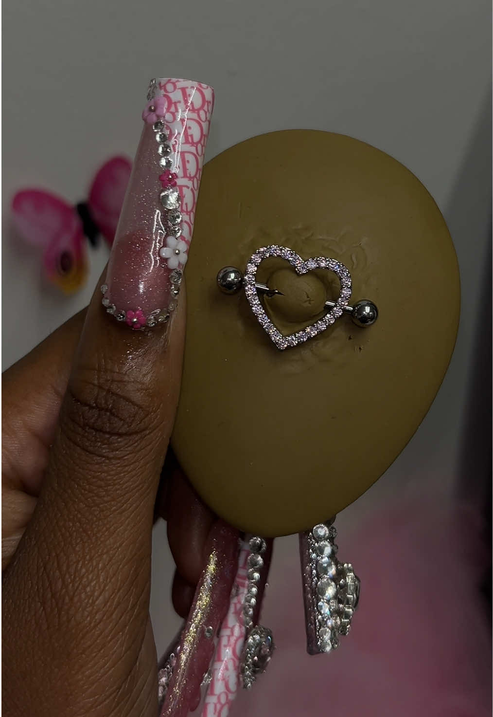 @Breo Beauty