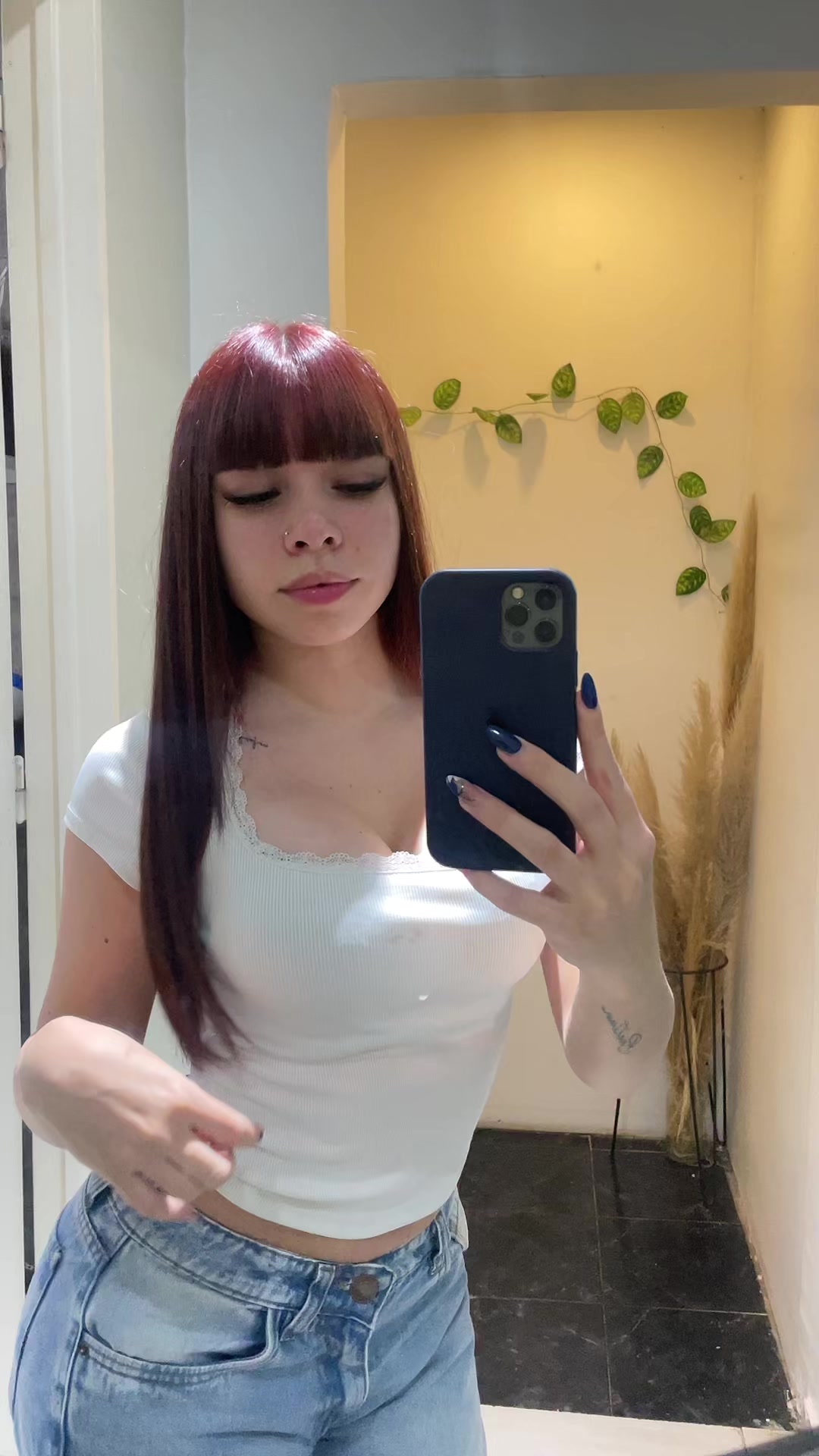 @𝓐𝓲𝓷𝓪𝓻𝓪