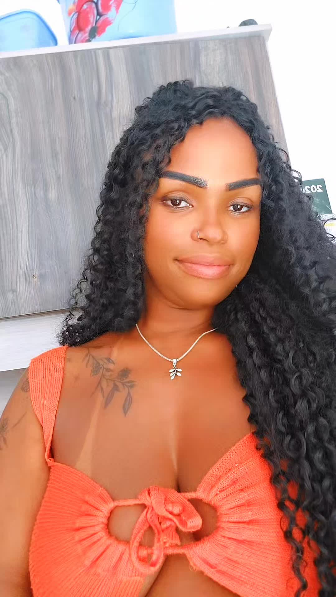 @Negra Nelly