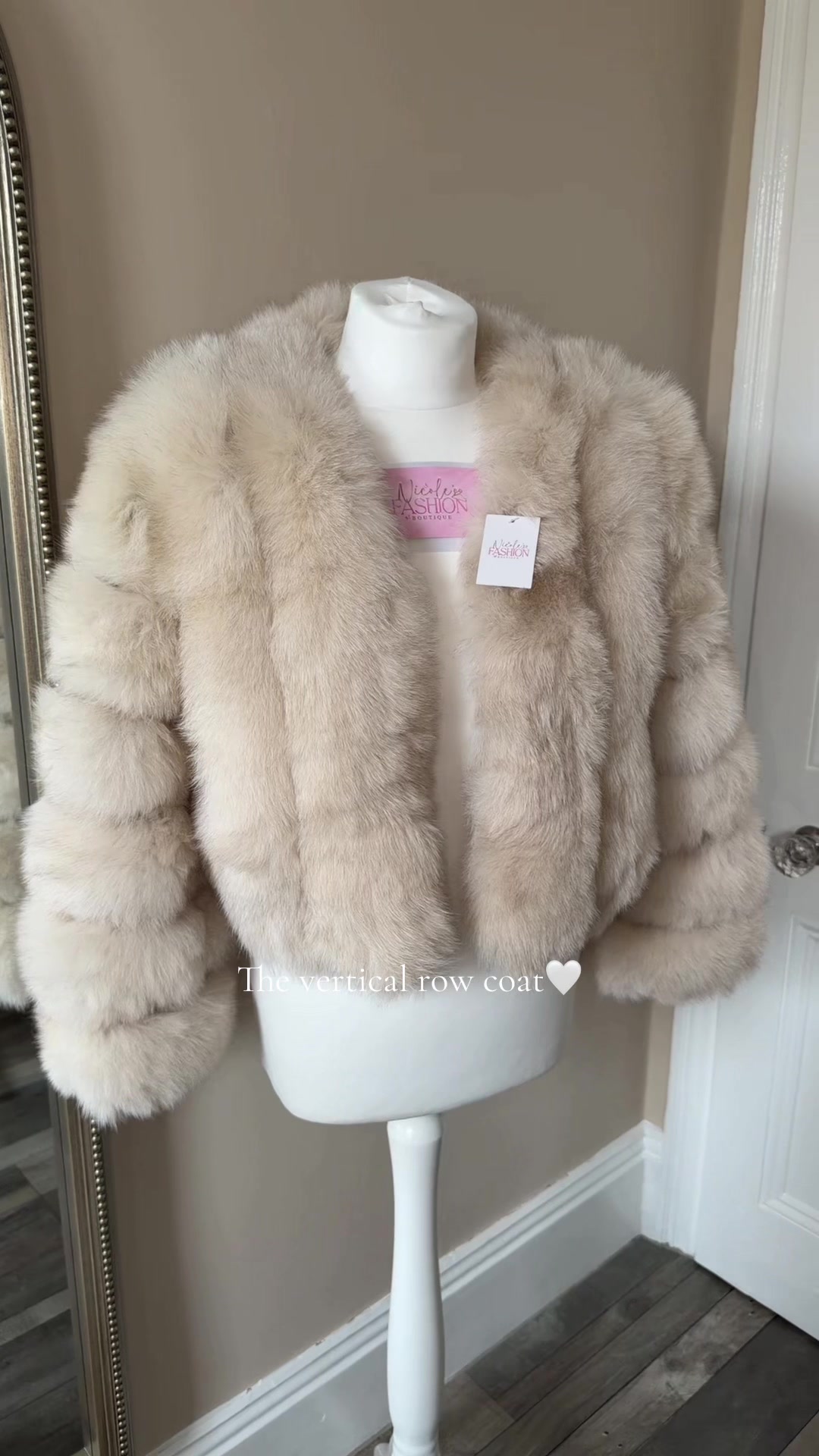 @Nicole’s Fashion Uk