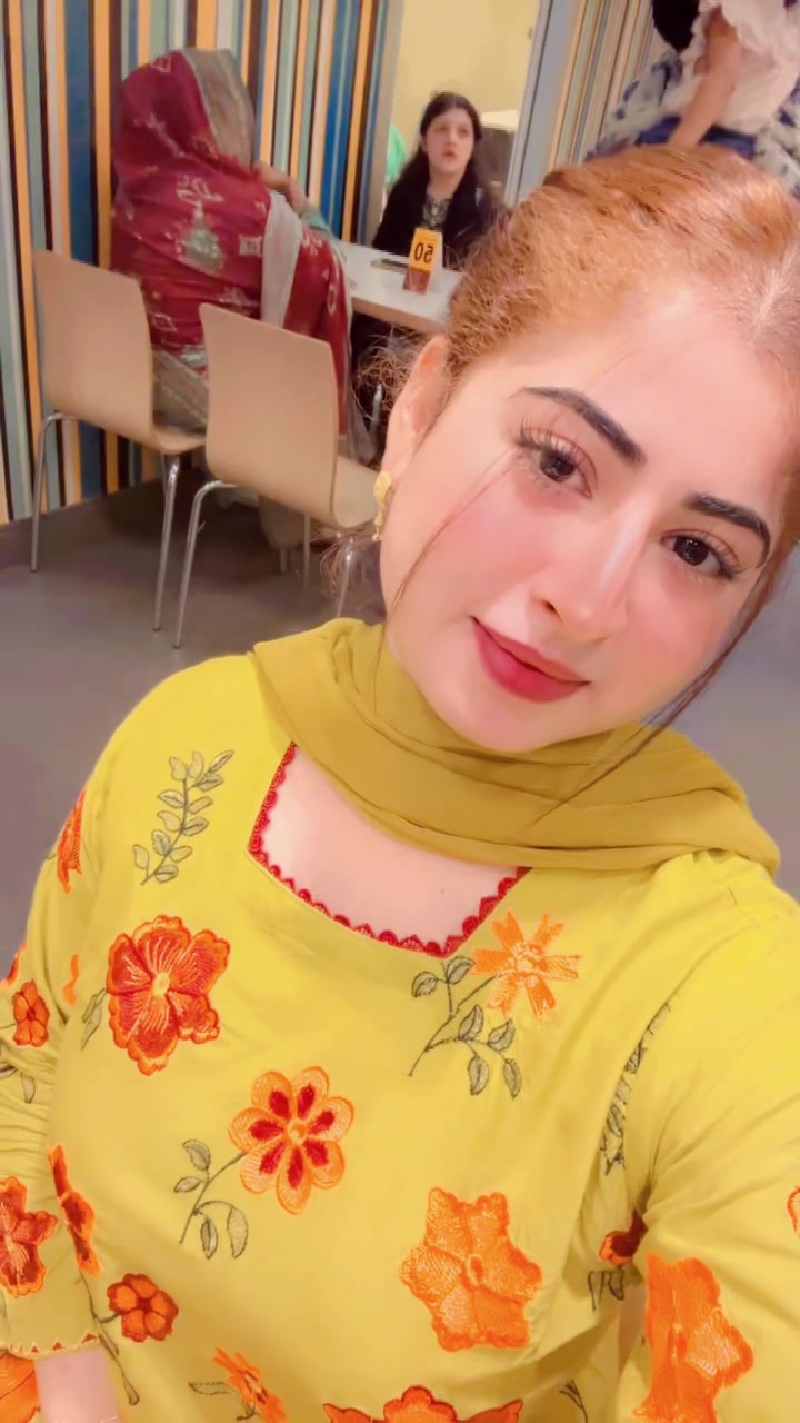 @ملکہ 😍❤️