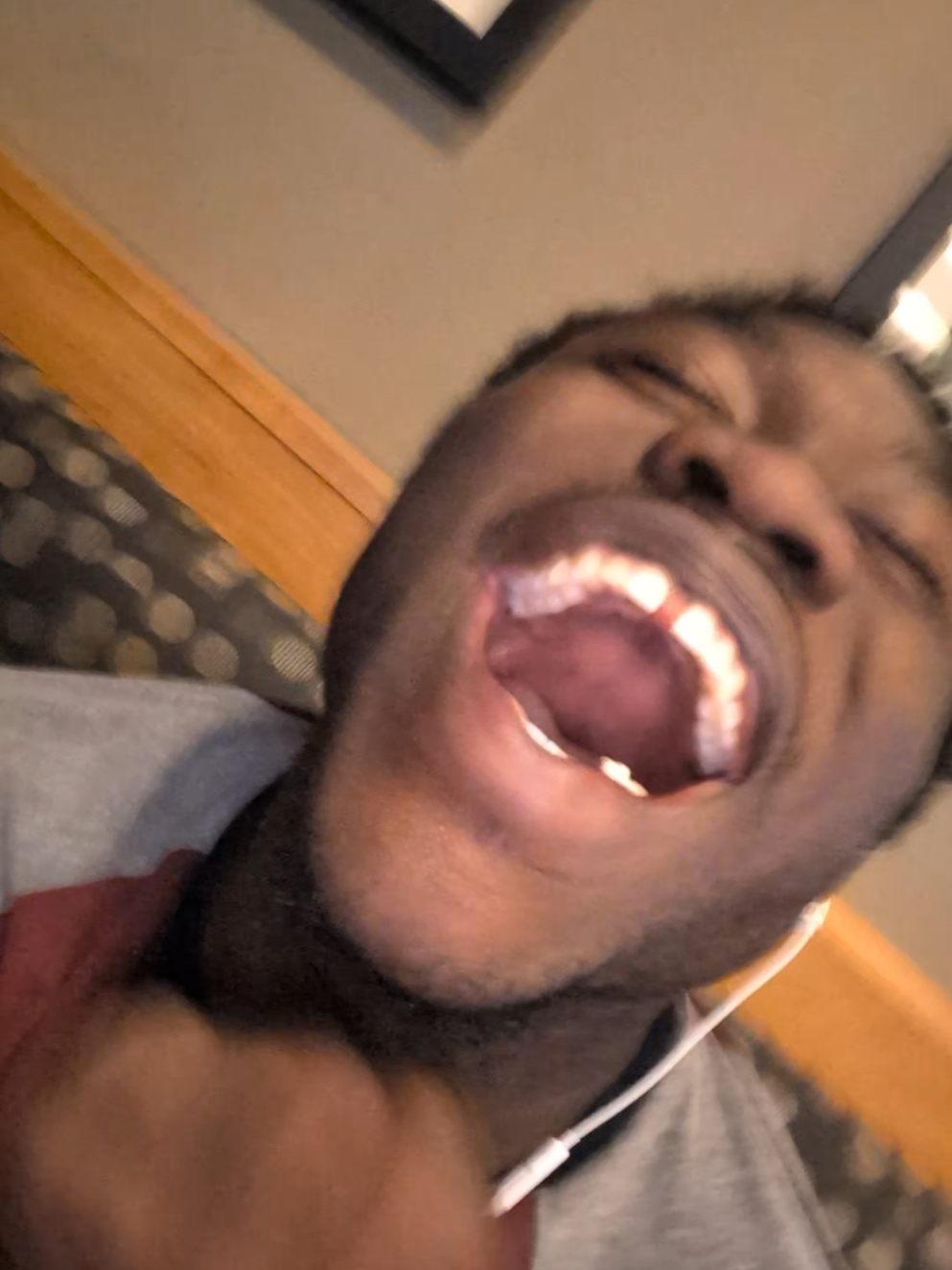 @eeyee
