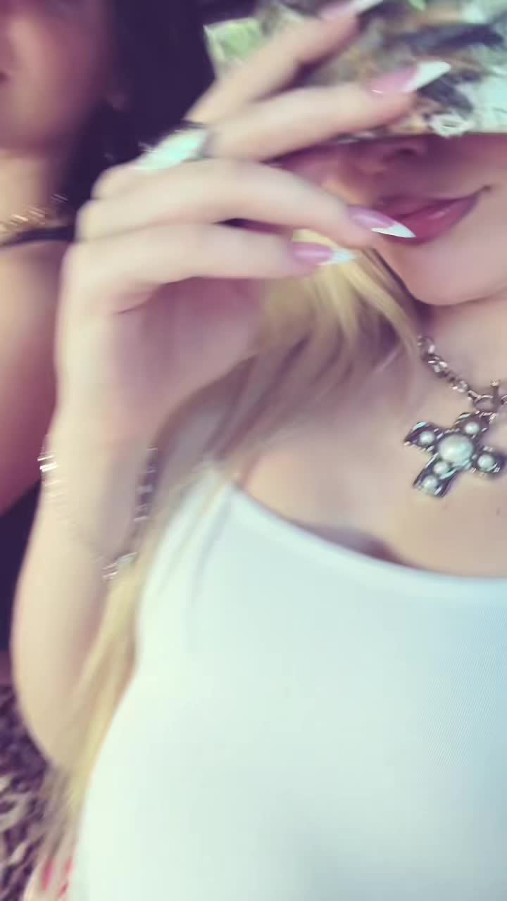 @lisaliaci