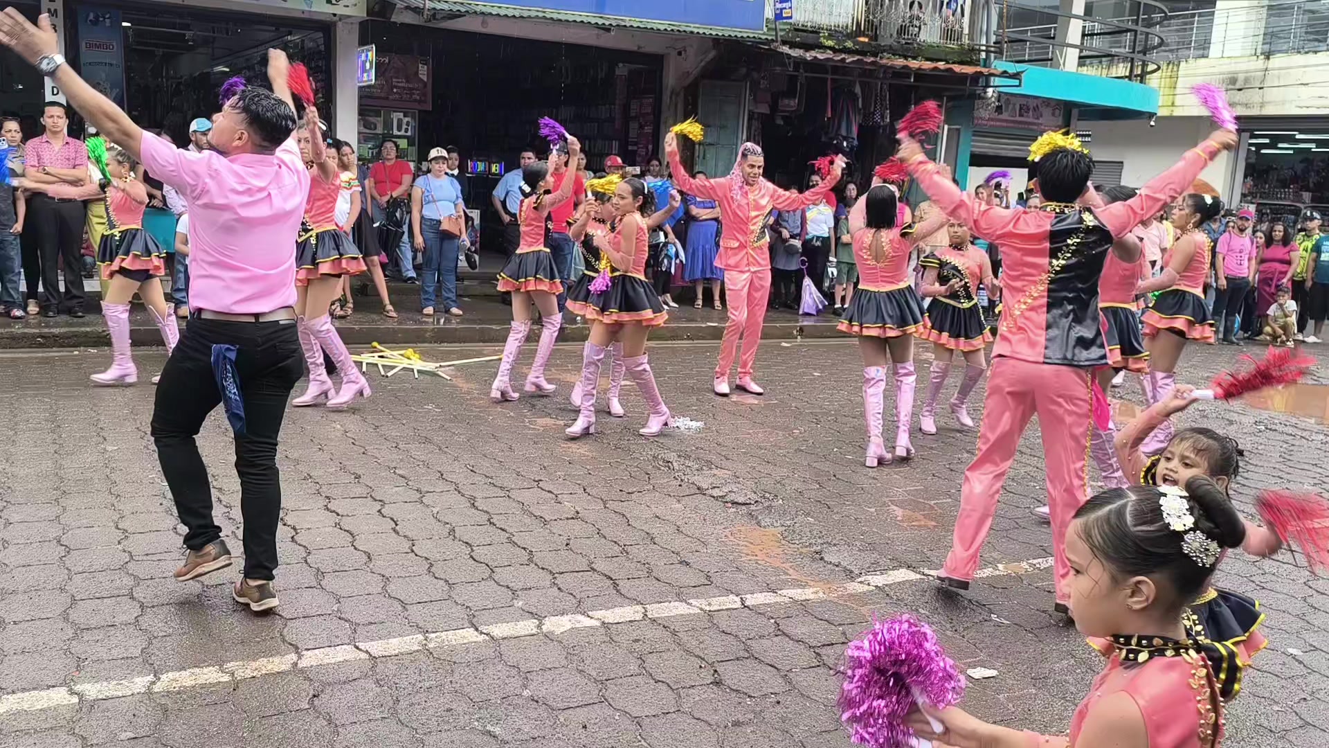 @Conta (García). 🎬 y 🕺