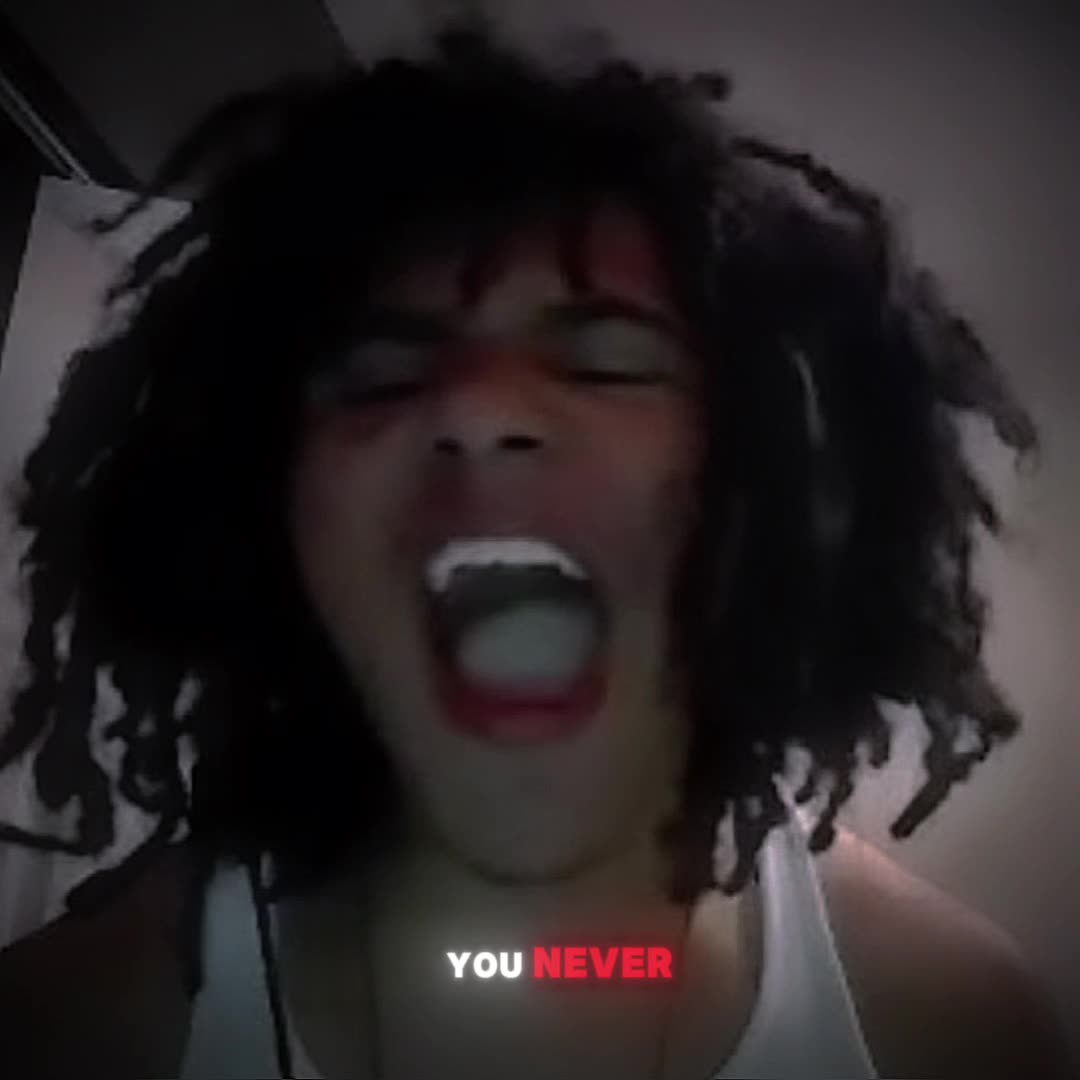 @⃟