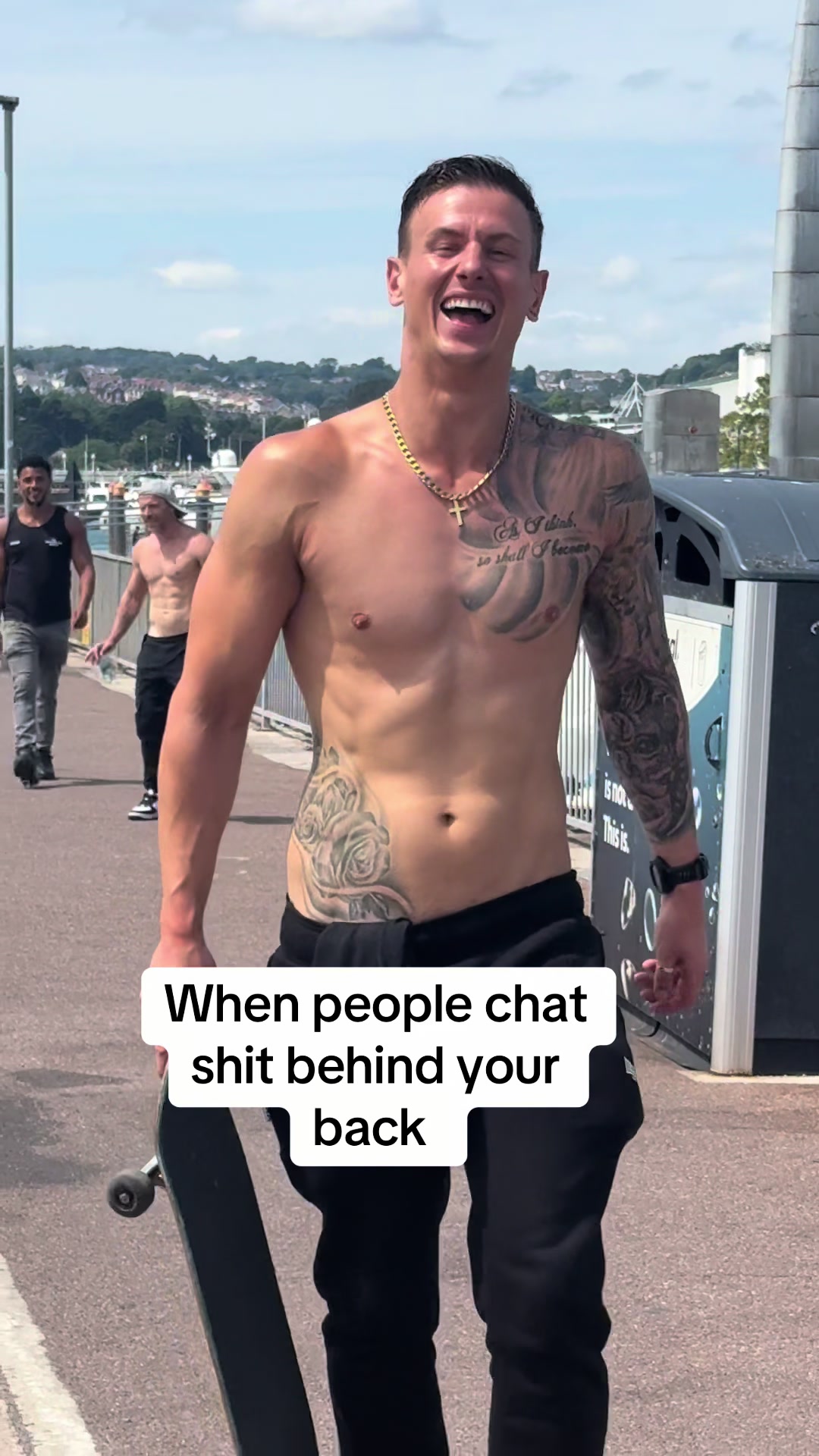 @UKPleasureBoys