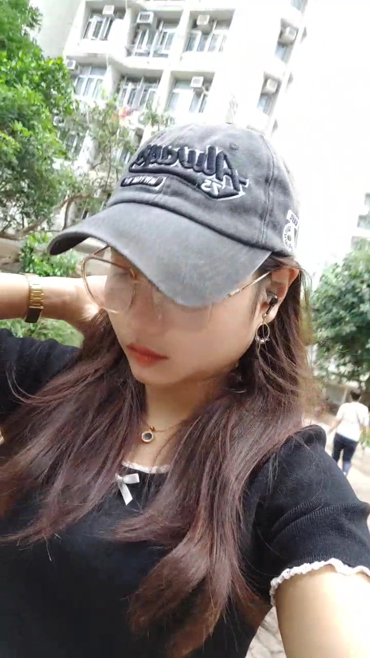 @rahmasary🇭🇰🇮🇩