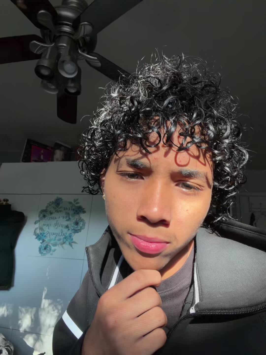 @…