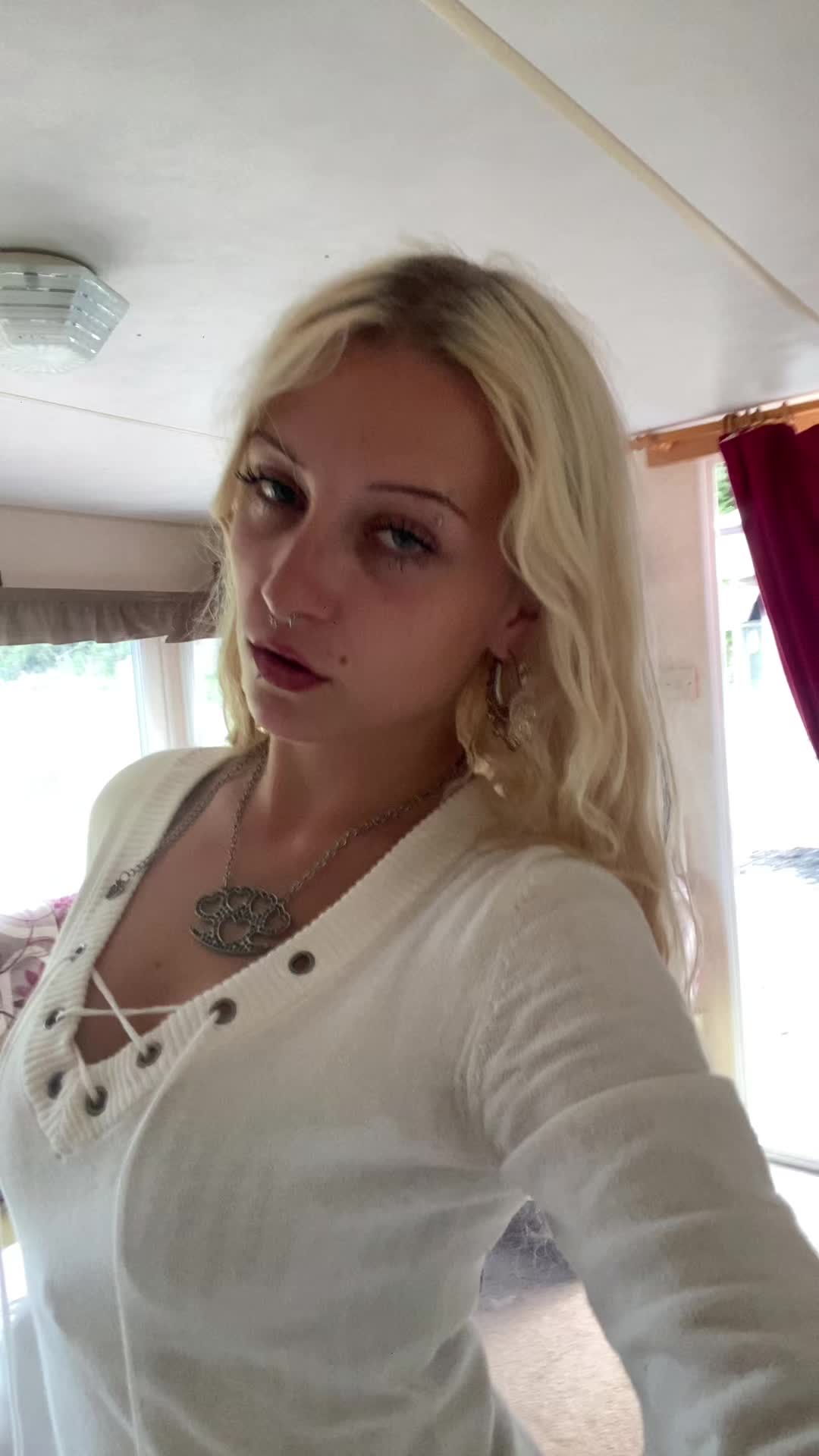 @TheGirlNextdoor🪷🫧