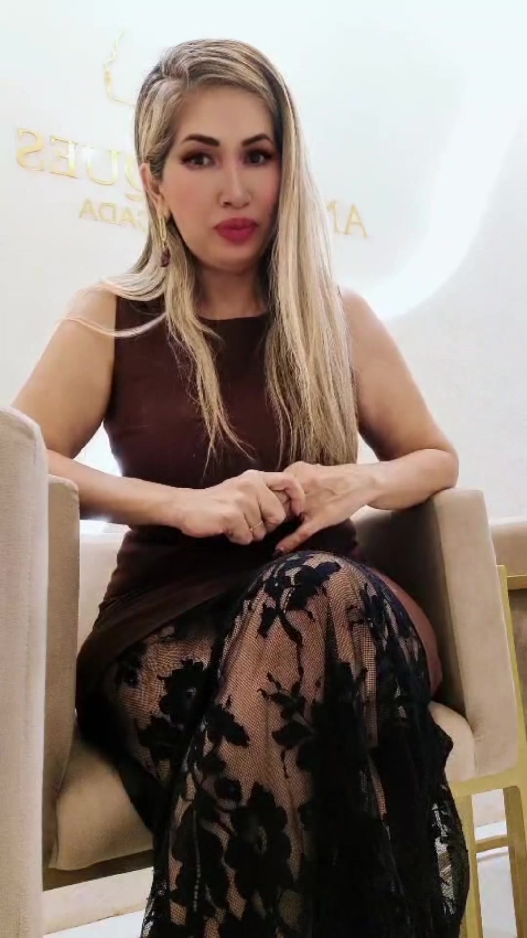 @Ana