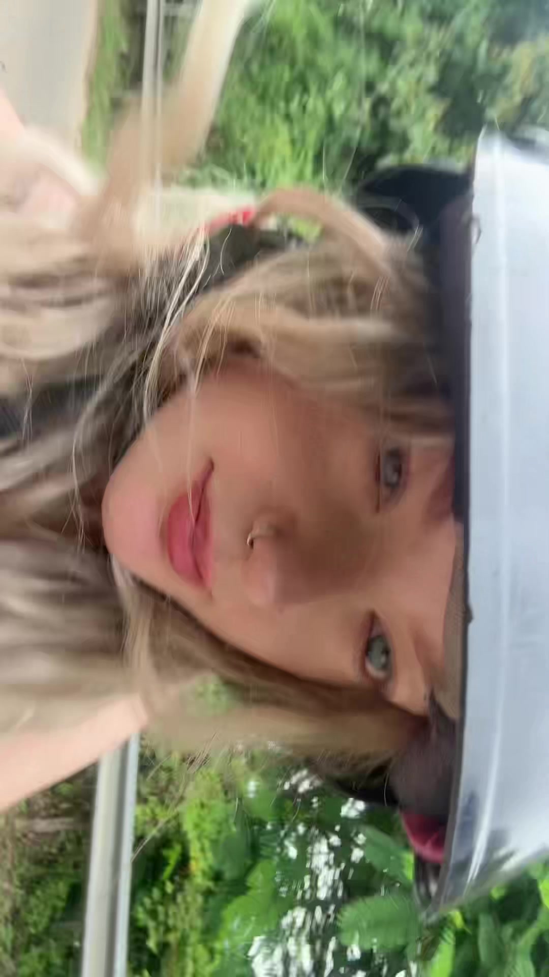 @Elfina