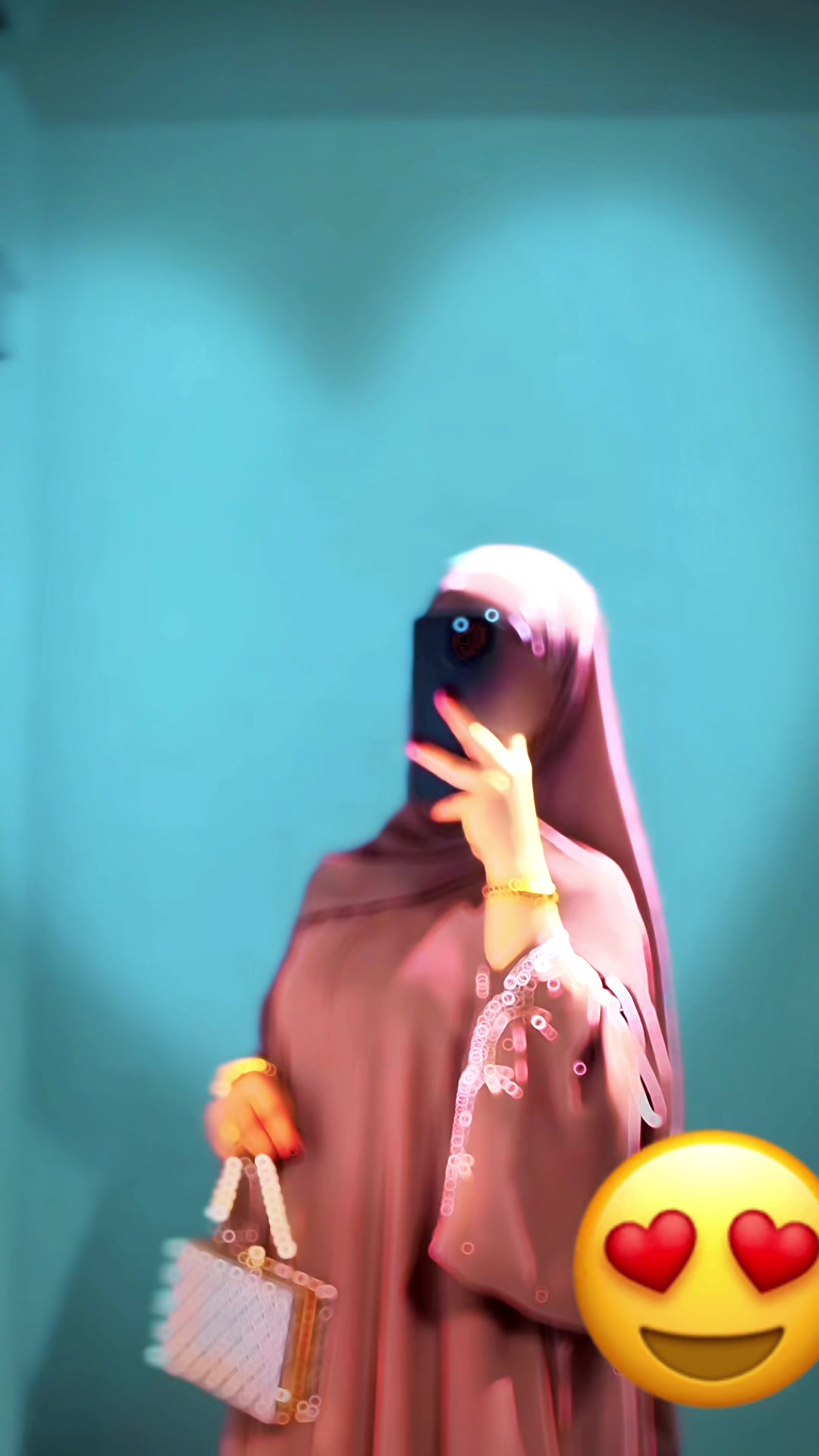 @Queen_Soman