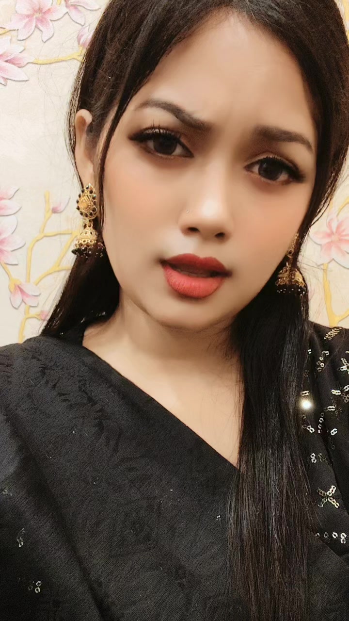 @🥰Dimple Queen🥰