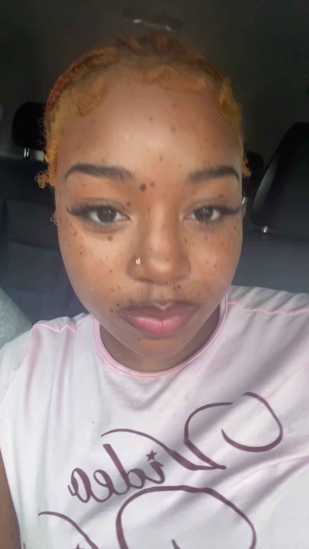 @👩🏽&zwj;🦰